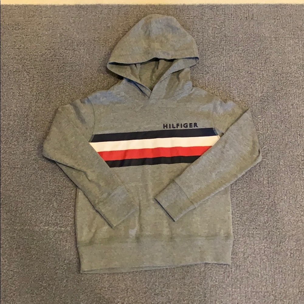 Grey Tommy Hilfiger hoodie with logo across hoodie